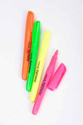 Маркер Highlighter 2-4 мм